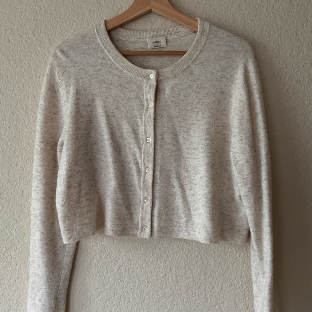 Aritzia welfred Cream Button-Up Cardigan crop size Medium